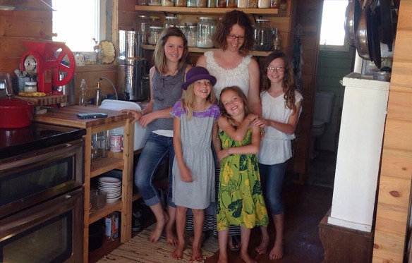 modern day homesteading family North Dakota